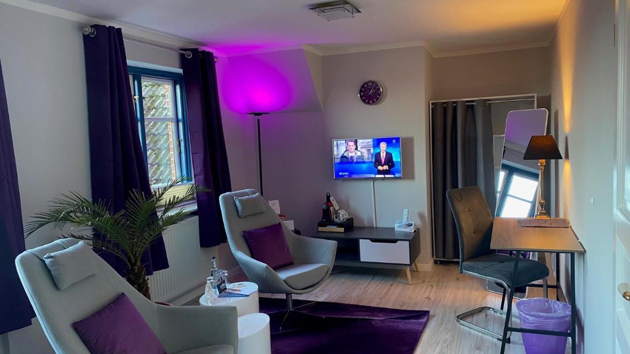 Friesenhof Nieblum - Hotel Garni エクステリア 写真