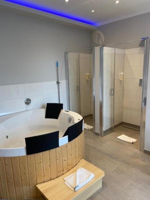 Friesenhof Nieblum - Hotel Garni エクステリア 写真