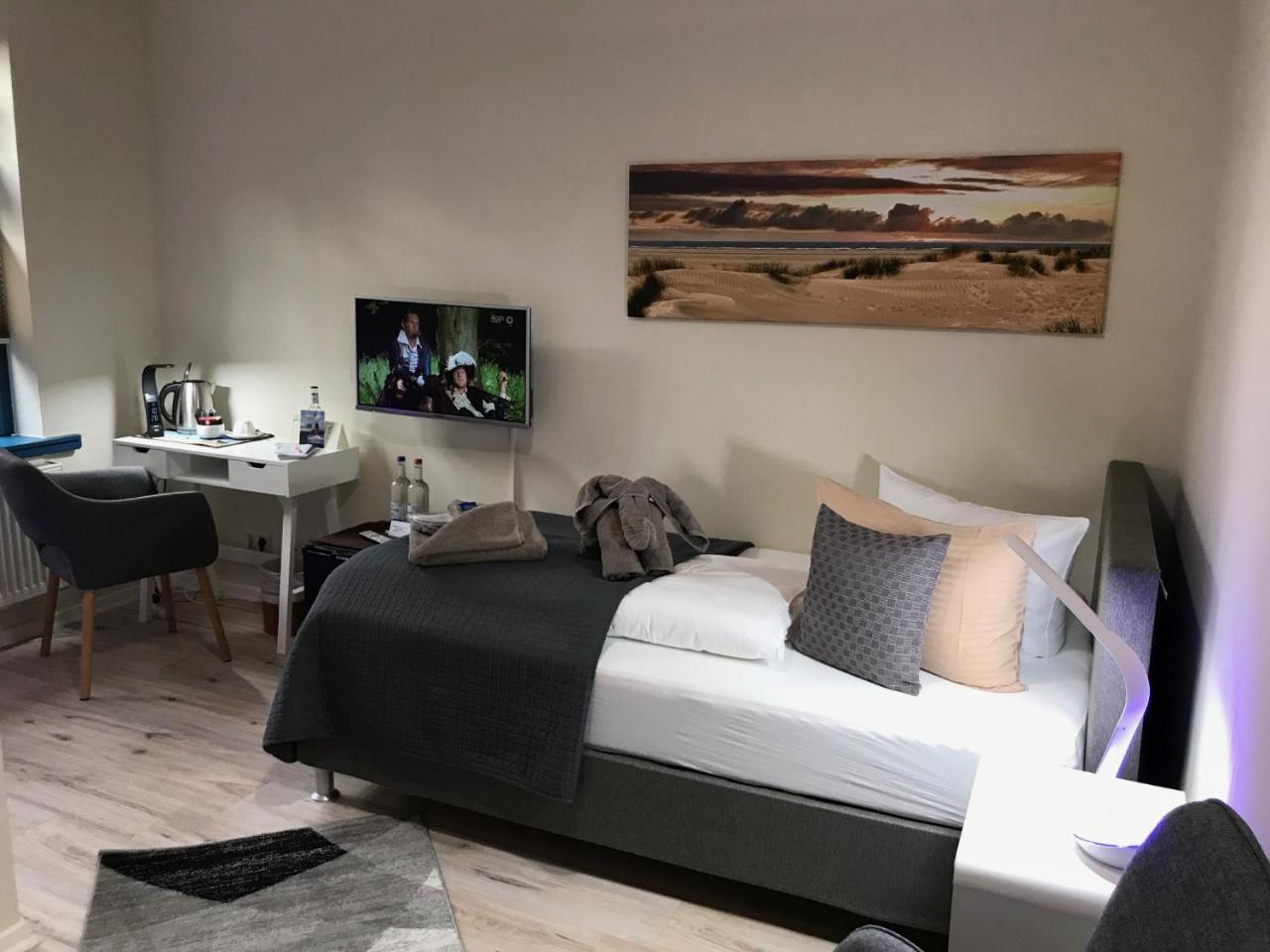 Friesenhof Nieblum - Hotel Garni エクステリア 写真